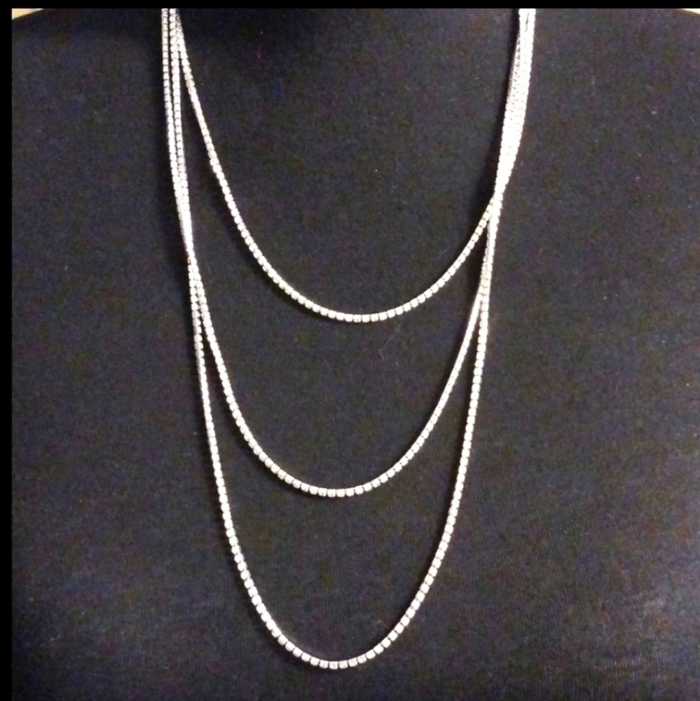 72" Rhinestone Infinity Necklace NWOT